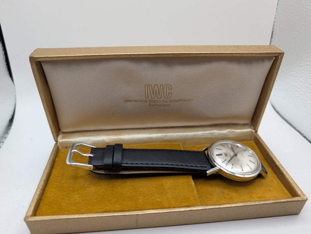 IWC Schaffhausen Watch Vintage Men