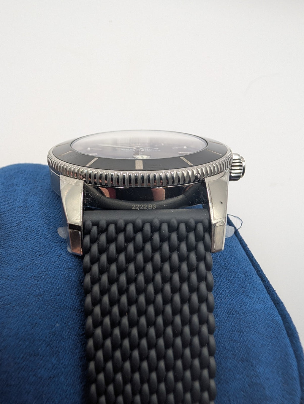Breitling Superocean Heritage II B20 46mm Black Auto AB2020 Rubber Deployant