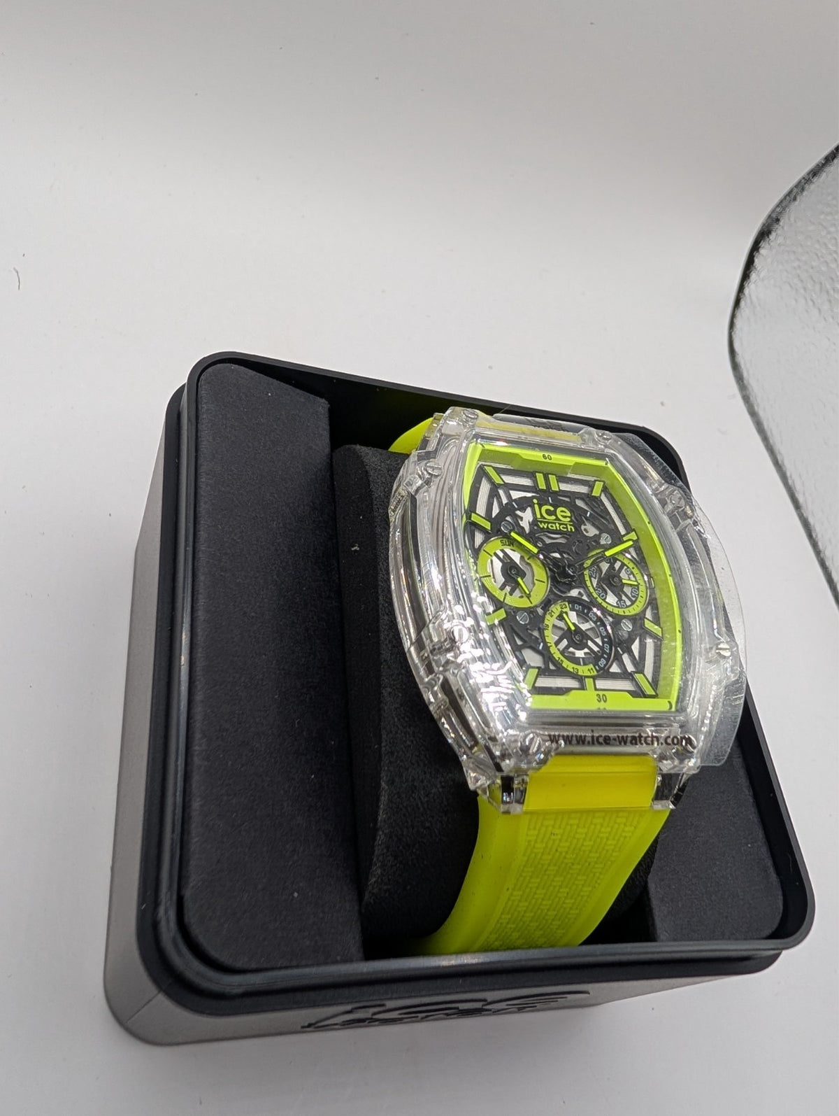 [ICE-WATCH] 024286 ICE boliday clear yellow skeleton date medium tonneau