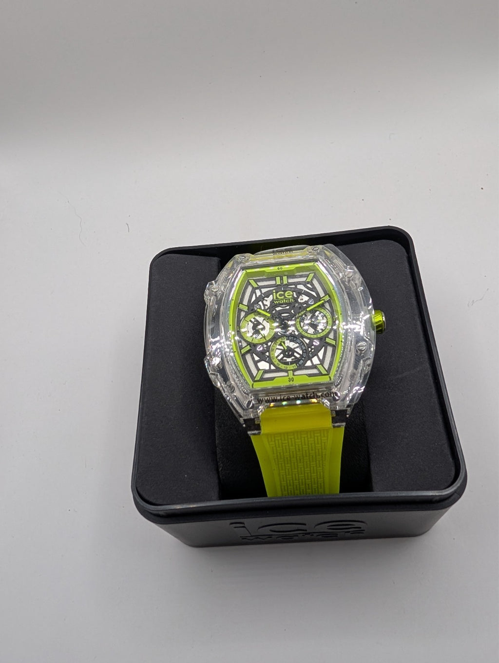 [ICE-WATCH] 024286 ICE boliday clear yellow skeleton date medium tonneau