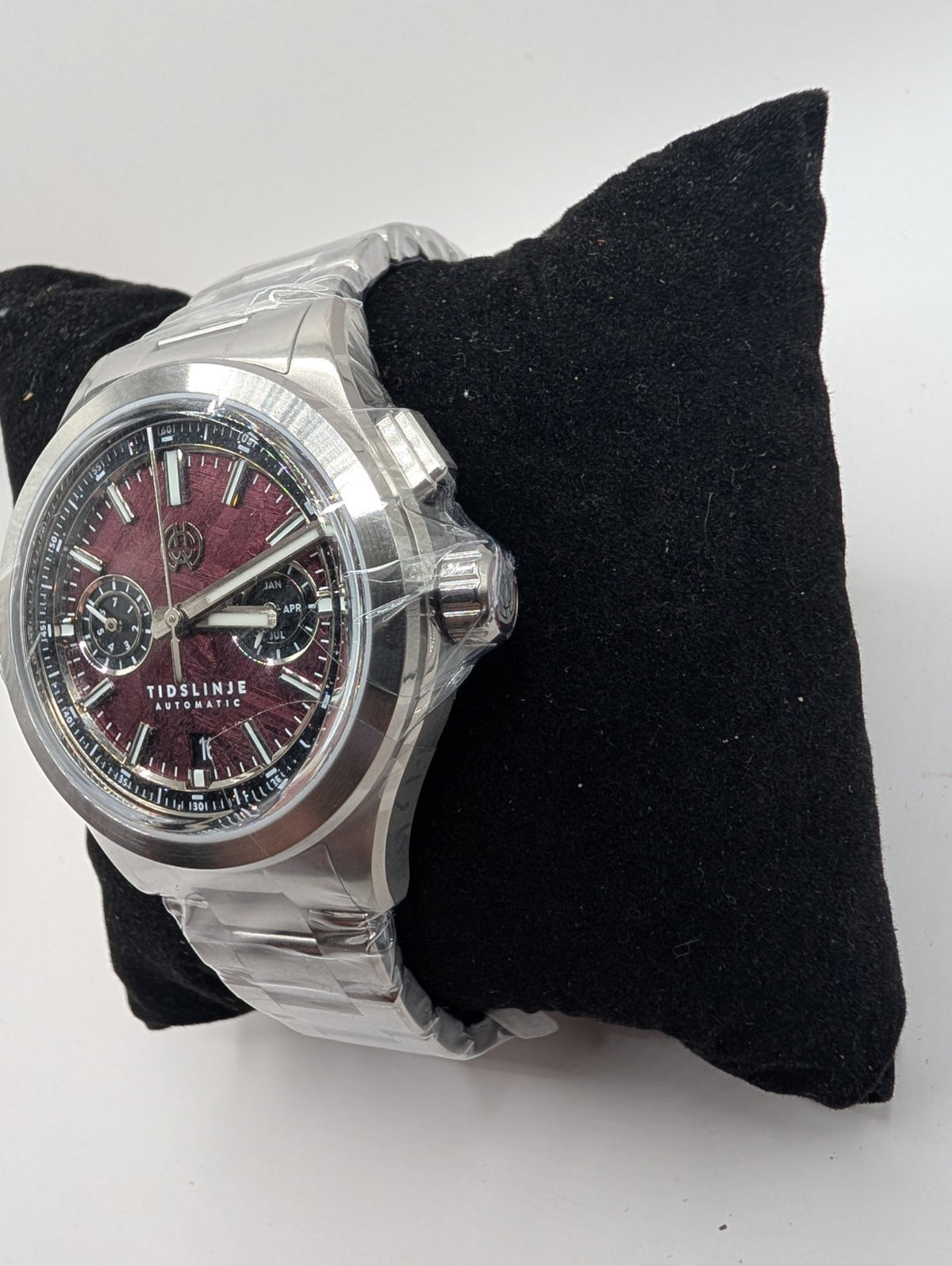 Henry Archer Tidslinje Meteorite – Spectral Red