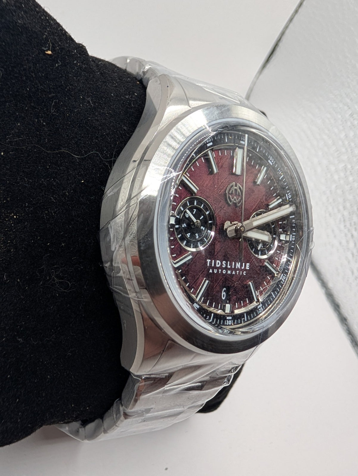 Henry Archer Tidslinje Meteorite – Spectral Red