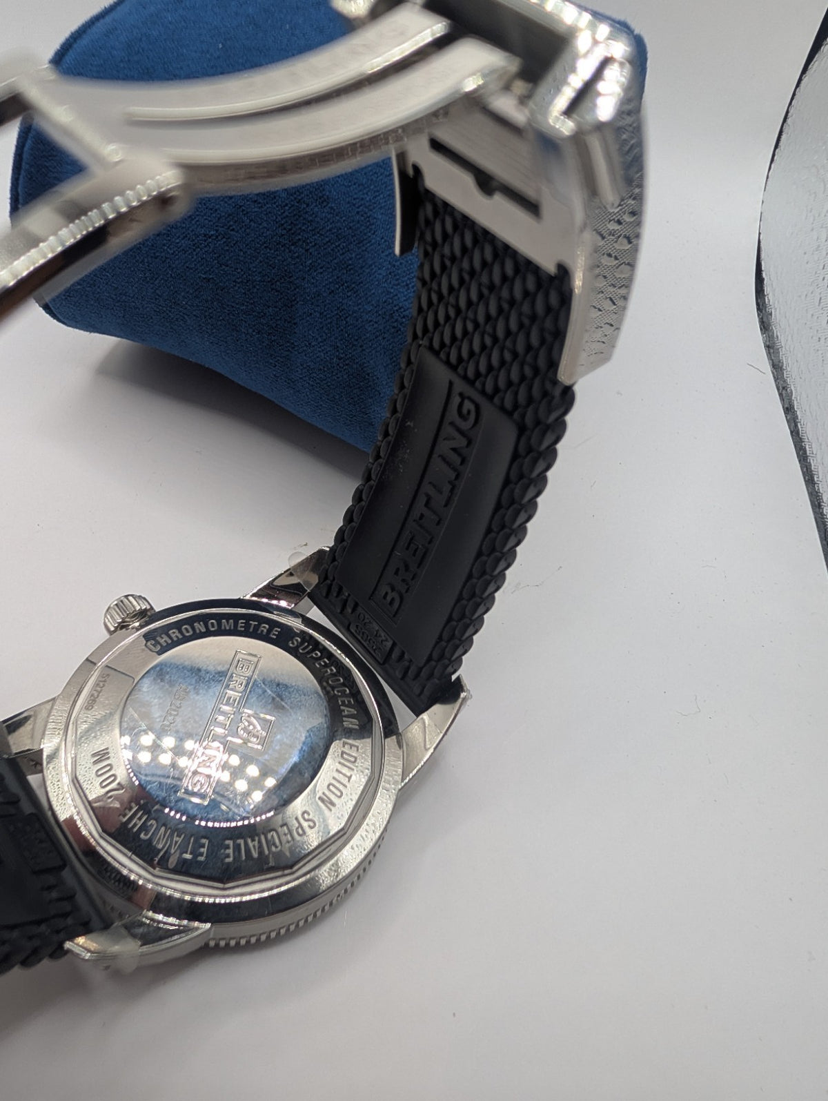 Breitling Superocean Heritage II B20 46mm Black Auto AB2020 Rubber Deployant